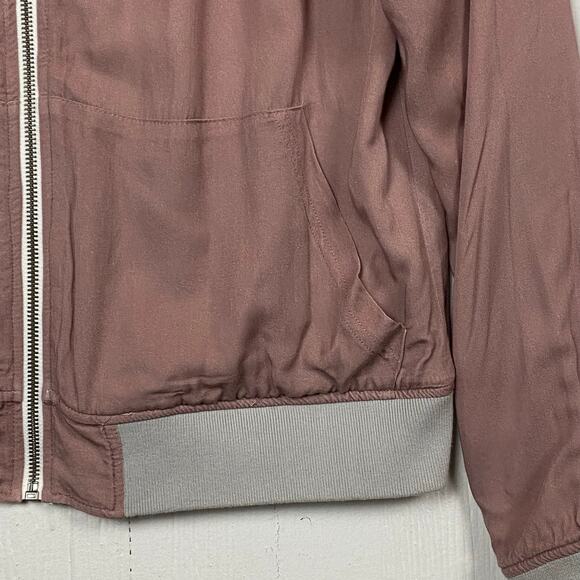 Faherty Dockside Reversible Bomber Jacket In Primrose Size Large - Picture 11 of 13